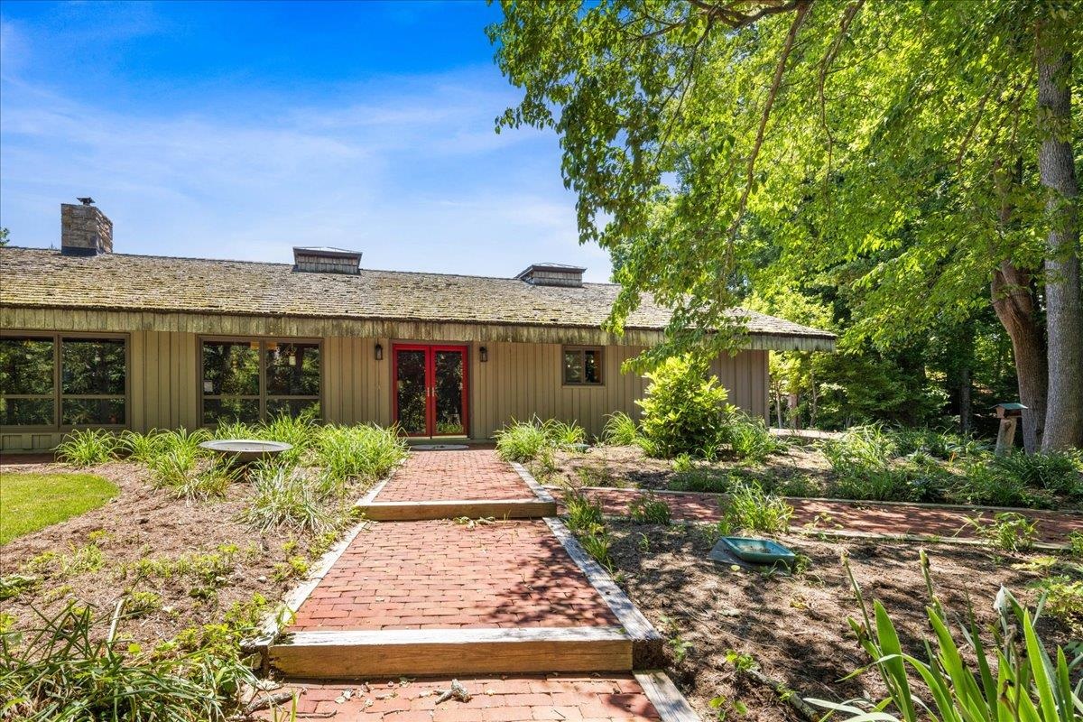 356 RIVER VIEW DR, VERONA, Virginia 24482, 4 Bedrooms Bedrooms, ,3 BathroomsBathrooms,Residential,356 RIVER VIEW DR,677637 MLS # 677637 356 RIVER VIEW DR, VERONA, Virginia 24482, 4 Bedrooms Bedrooms, ,3 BathroomsBathrooms,Residential,356 RIVER VIEW DR,677637 MLS # 677637