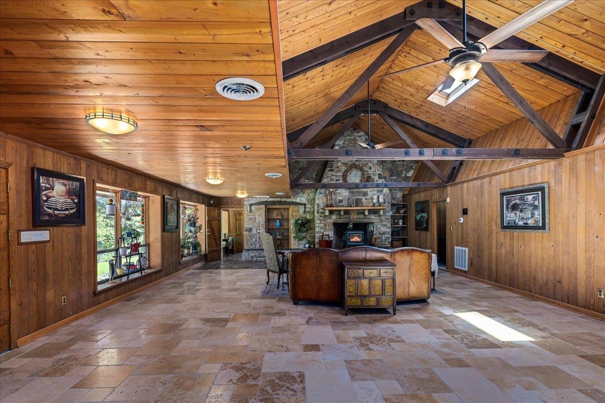 356 RIVER VIEW DR, VERONA, Virginia 24482, 4 Bedrooms Bedrooms, ,3 BathroomsBathrooms,Residential,356 RIVER VIEW DR,677637 MLS # 677637 356 RIVER VIEW DR, VERONA, Virginia 24482, 4 Bedrooms Bedrooms, ,3 BathroomsBathrooms,Residential,356 RIVER VIEW DR,677637 MLS # 677637