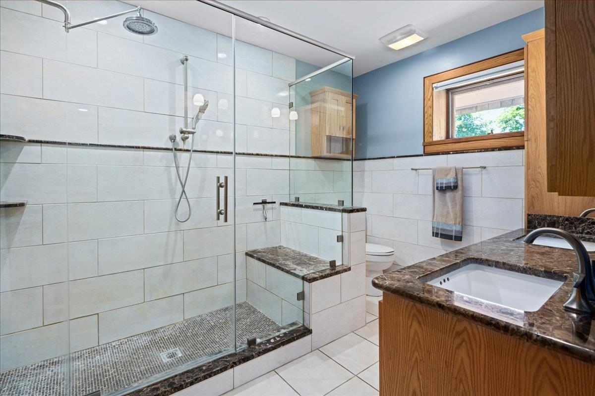 356 RIVER VIEW DR, VERONA, Virginia 24482, 4 Bedrooms Bedrooms, ,3 BathroomsBathrooms,Residential,356 RIVER VIEW DR,677637 MLS # 677637 356 RIVER VIEW DR, VERONA, Virginia 24482, 4 Bedrooms Bedrooms, ,3 BathroomsBathrooms,Residential,356 RIVER VIEW DR,677637 MLS # 677637