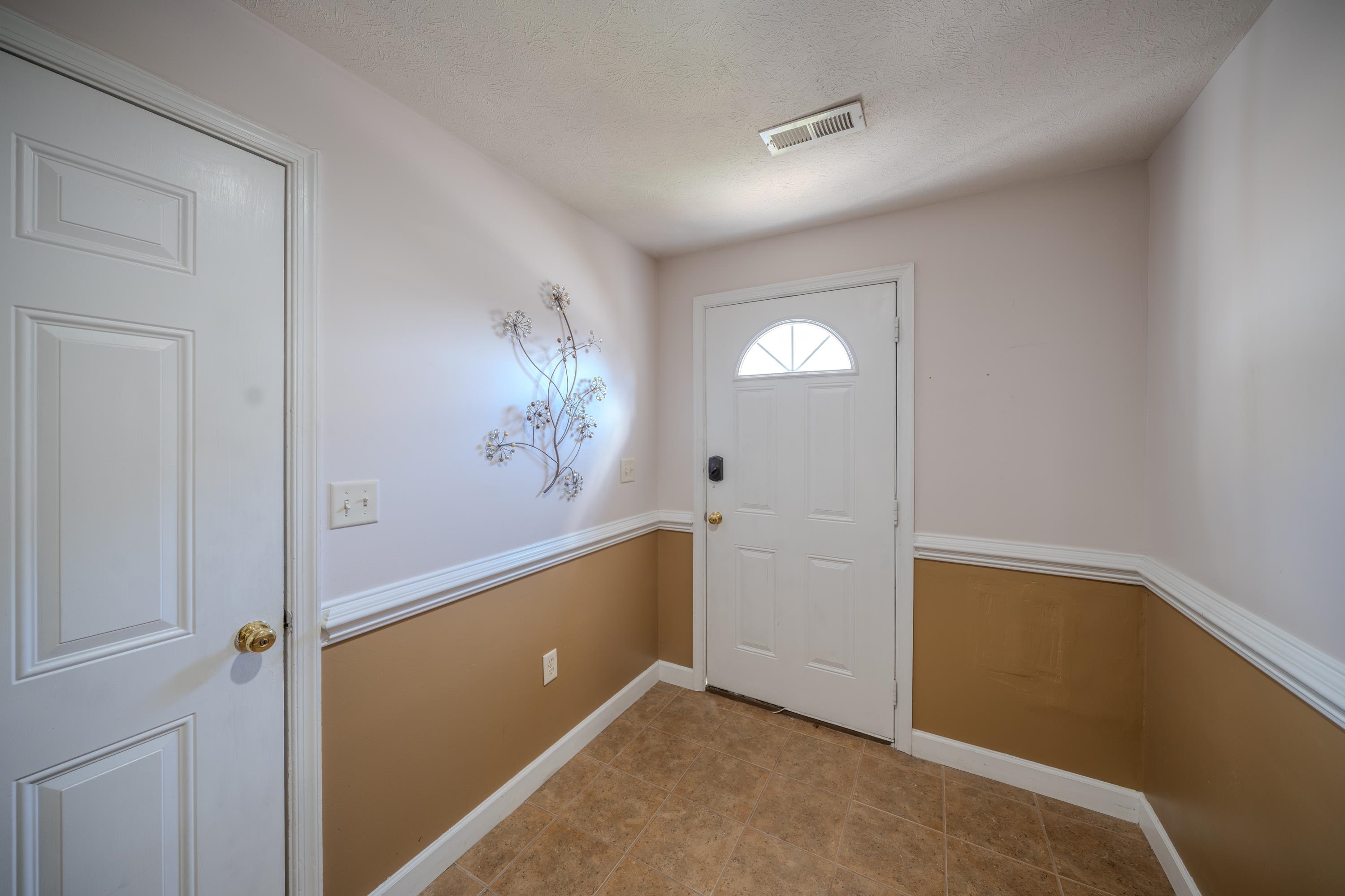 1386 VERDANT SPRING LN, ROCKINGHAM, Virginia 22801, 3 Bedrooms Bedrooms, ,2 BathroomsBathrooms,Residential,1386 VERDANT SPRING LN,677720 MLS # 677720