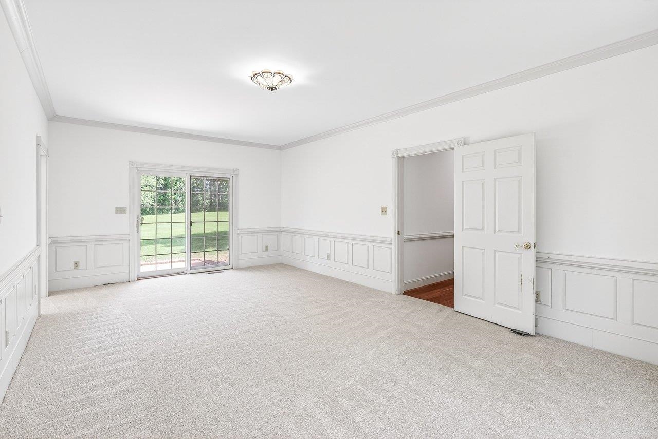 609 LIME KILN DR, ROCKINGHAM, Virginia 22802, 5 Bedrooms Bedrooms, ,4 BathroomsBathrooms,Residential,609 LIME KILN DR,678255 MLS # 678255 609 LIME KILN DR, ROCKINGHAM, Virginia 22802, 5 Bedrooms Bedrooms, ,4 BathroomsBathrooms,Residential,609 LIME KILN DR,678255 MLS # 678255
