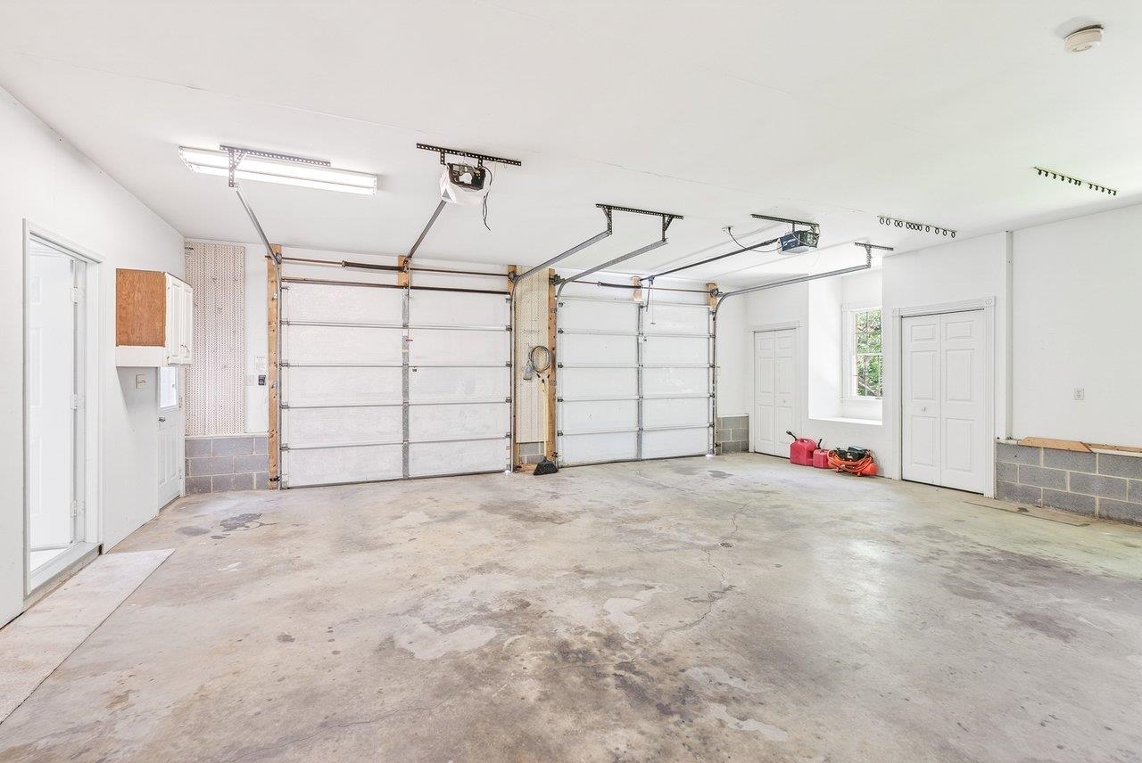609 LIME KILN DR, ROCKINGHAM, Virginia 22802, 5 Bedrooms Bedrooms, ,4 BathroomsBathrooms,Residential,609 LIME KILN DR,678255 MLS # 678255 609 LIME KILN DR, ROCKINGHAM, Virginia 22802, 5 Bedrooms Bedrooms, ,4 BathroomsBathrooms,Residential,609 LIME KILN DR,678255 MLS # 678255