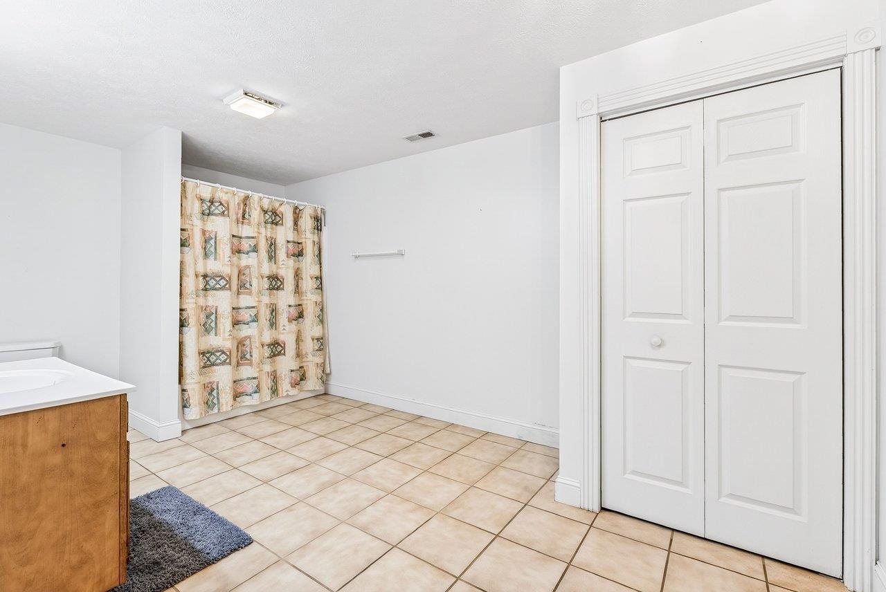 609 LIME KILN DR, ROCKINGHAM, Virginia 22802, 5 Bedrooms Bedrooms, ,4 BathroomsBathrooms,Residential,609 LIME KILN DR,678255 MLS # 678255 609 LIME KILN DR, ROCKINGHAM, Virginia 22802, 5 Bedrooms Bedrooms, ,4 BathroomsBathrooms,Residential,609 LIME KILN DR,678255 MLS # 678255