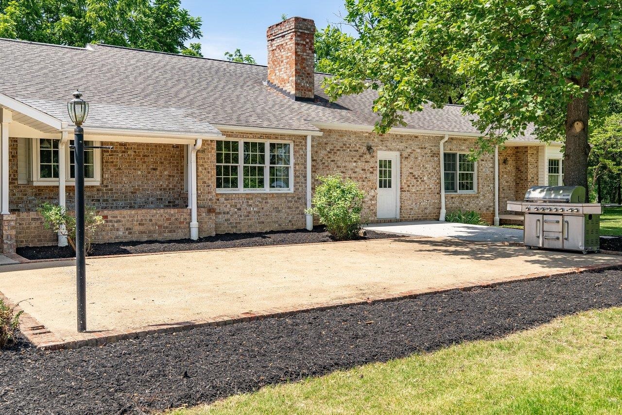 609 LIME KILN DR, ROCKINGHAM, Virginia 22802, 5 Bedrooms Bedrooms, ,4 BathroomsBathrooms,Residential,609 LIME KILN DR,678255 MLS # 678255 609 LIME KILN DR, ROCKINGHAM, Virginia 22802, 5 Bedrooms Bedrooms, ,4 BathroomsBathrooms,Residential,609 LIME KILN DR,678255 MLS # 678255