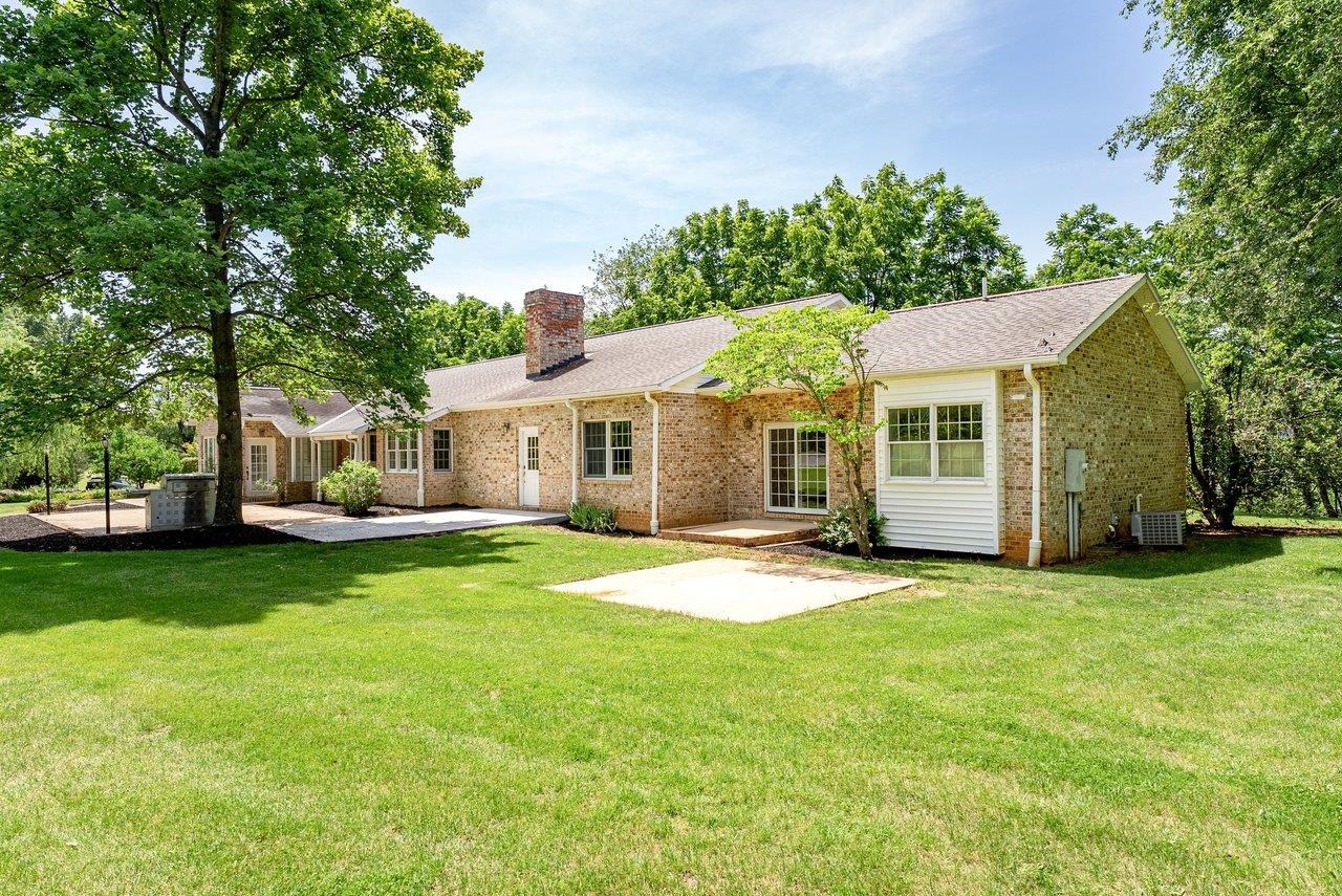 609 LIME KILN DR, ROCKINGHAM, Virginia 22802, 5 Bedrooms Bedrooms, ,4 BathroomsBathrooms,Residential,609 LIME KILN DR,678255 MLS # 678255 609 LIME KILN DR, ROCKINGHAM, Virginia 22802, 5 Bedrooms Bedrooms, ,4 BathroomsBathrooms,Residential,609 LIME KILN DR,678255 MLS # 678255