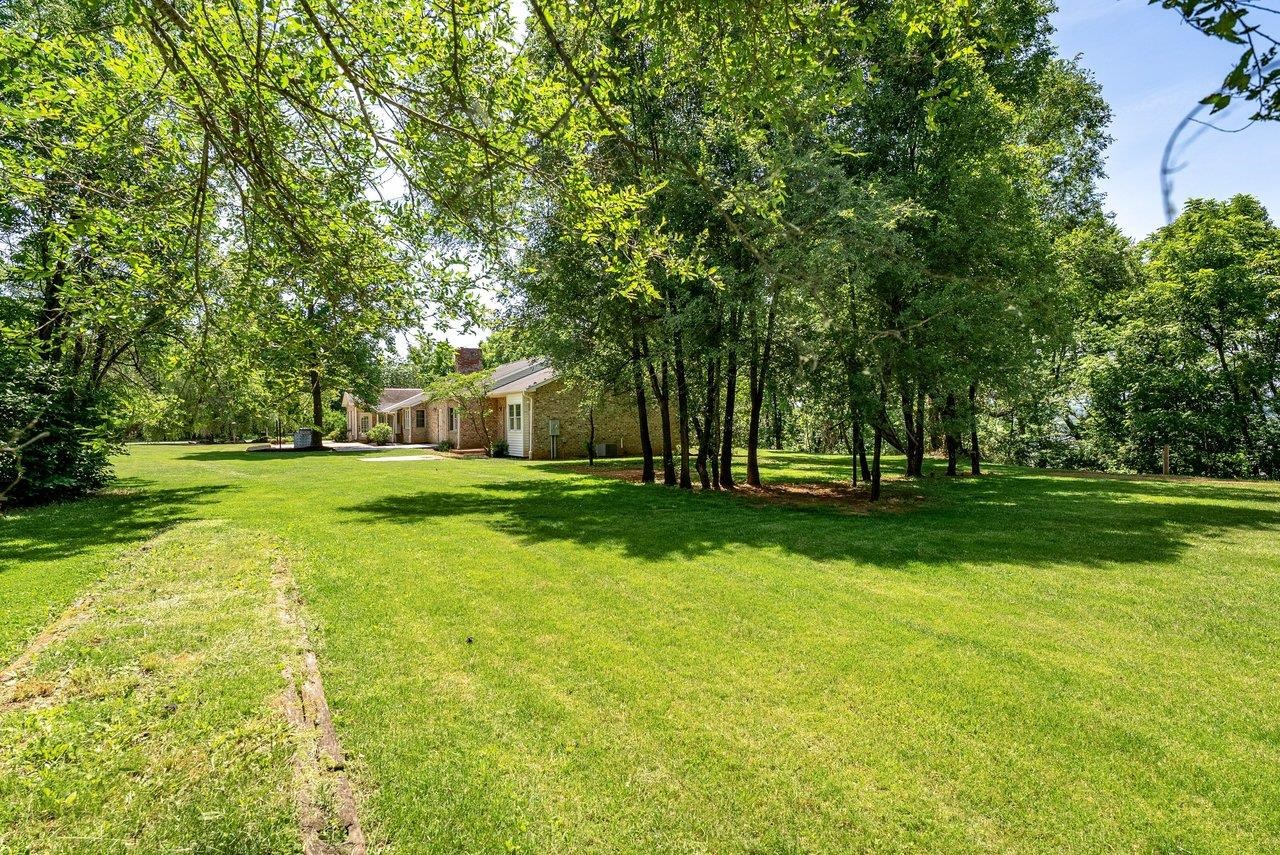609 LIME KILN DR, ROCKINGHAM, Virginia 22802, 5 Bedrooms Bedrooms, ,4 BathroomsBathrooms,Residential,609 LIME KILN DR,678255 MLS # 678255 609 LIME KILN DR, ROCKINGHAM, Virginia 22802, 5 Bedrooms Bedrooms, ,4 BathroomsBathrooms,Residential,609 LIME KILN DR,678255 MLS # 678255