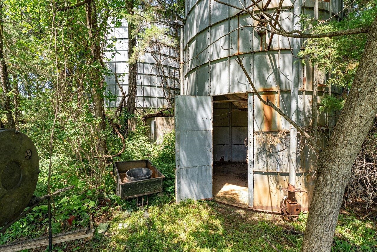 609 LIME KILN DR, ROCKINGHAM, Virginia 22802, 5 Bedrooms Bedrooms, ,4 BathroomsBathrooms,Residential,609 LIME KILN DR,678255 MLS # 678255 609 LIME KILN DR, ROCKINGHAM, Virginia 22802, 5 Bedrooms Bedrooms, ,4 BathroomsBathrooms,Residential,609 LIME KILN DR,678255 MLS # 678255
