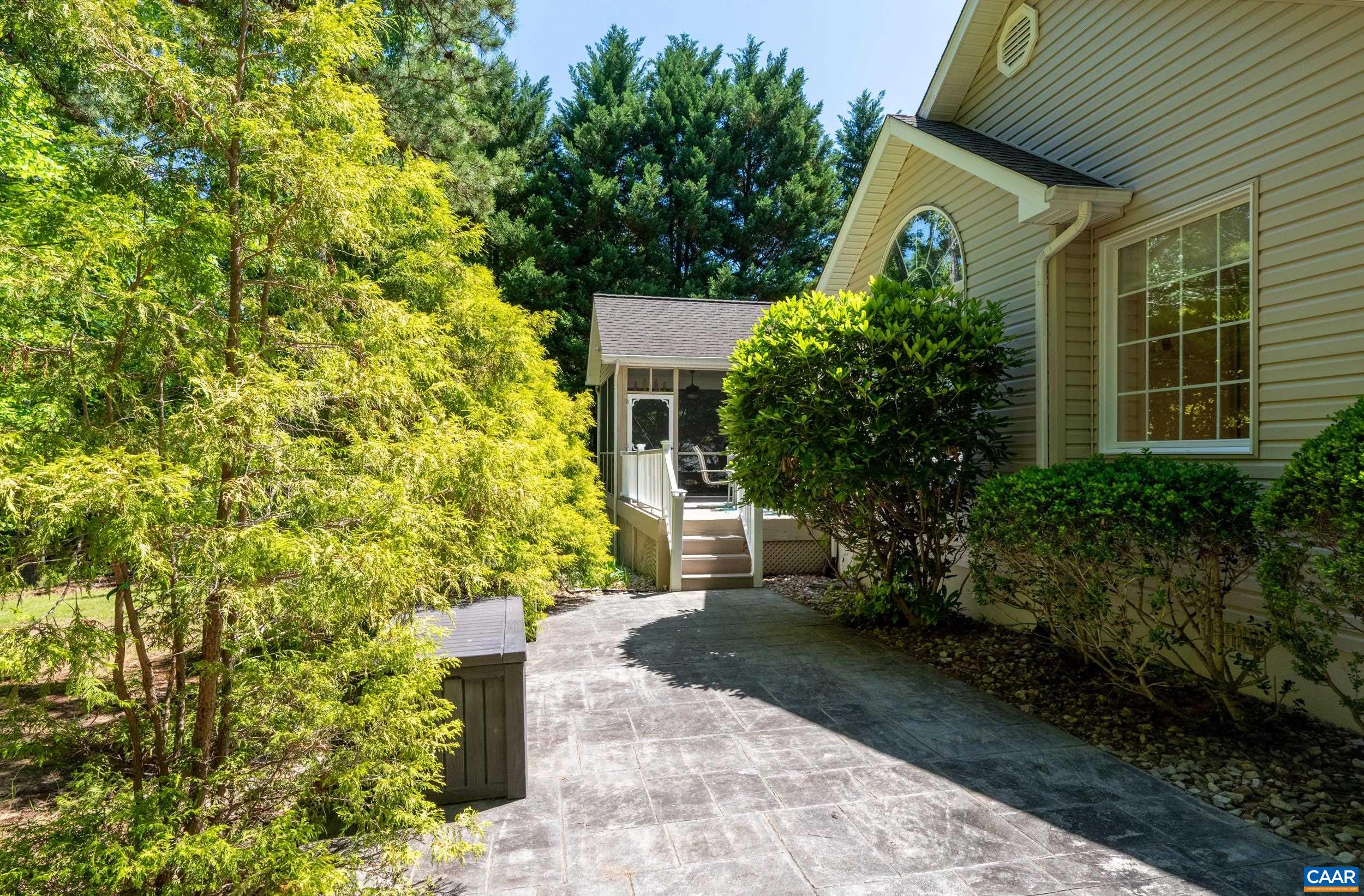 16 CLIFTWOOD RD, PALMYRA, Virginia 22963, 3 Bedrooms Bedrooms, ,2 BathroomsBathrooms,Residential,16 CLIFTWOOD RD,678258 MLS # 678258 16 CLIFTWOOD RD, PALMYRA, Virginia 22963, 3 Bedrooms Bedrooms, ,2 BathroomsBathrooms,Residential,16 CLIFTWOOD RD,678258 MLS # 678258