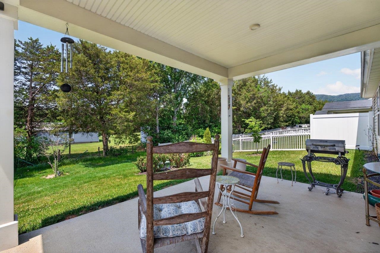 33 SOUTH PEAK DR, MCGAHEYSVILLE, Virginia 22840, 3 Bedrooms Bedrooms, ,2 BathroomsBathrooms,Residential,33 SOUTH PEAK DR,678259 MLS # 678259 33 SOUTH PEAK DR, MCGAHEYSVILLE, Virginia 22840, 3 Bedrooms Bedrooms, ,2 BathroomsBathrooms,Residential,33 SOUTH PEAK DR,678259 MLS # 678259