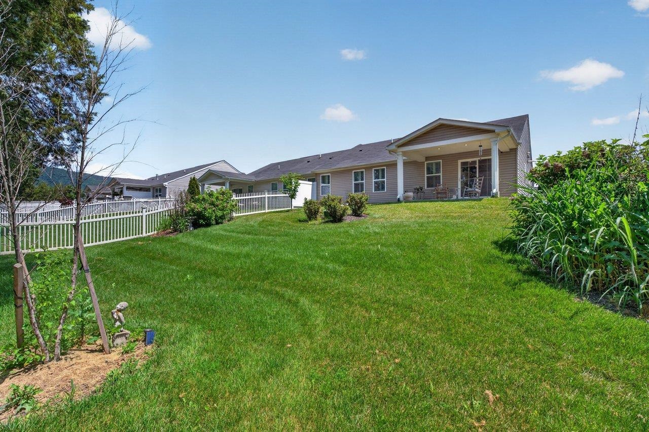 33 SOUTH PEAK DR, MCGAHEYSVILLE, Virginia 22840, 3 Bedrooms Bedrooms, ,2 BathroomsBathrooms,Residential,33 SOUTH PEAK DR,678259 MLS # 678259 33 SOUTH PEAK DR, MCGAHEYSVILLE, Virginia 22840, 3 Bedrooms Bedrooms, ,2 BathroomsBathrooms,Residential,33 SOUTH PEAK DR,678259 MLS # 678259