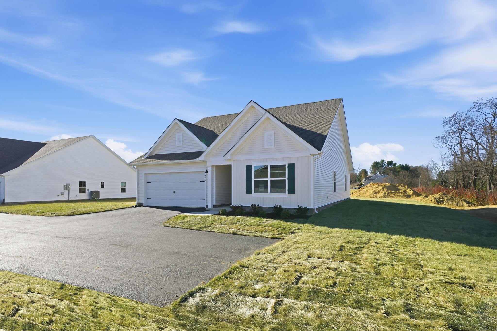 279 HEATHER LN, STAUNTON, Virginia 24401, 4 Bedrooms Bedrooms, ,2 BathroomsBathrooms,Residential,279 HEATHER LN,678261 MLS # 678261 279 HEATHER LN, STAUNTON, Virginia 24401, 4 Bedrooms Bedrooms, ,2 BathroomsBathrooms,Residential,279 HEATHER LN,678261 MLS # 678261
