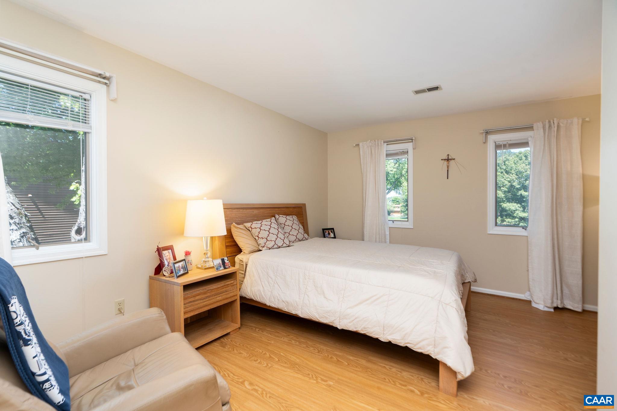 1 MARINA PT, PALMYRA, Virginia 22963, 2 Bedrooms Bedrooms, ,2 BathroomsBathrooms,Residential,1 MARINA PT,678262 MLS # 678262