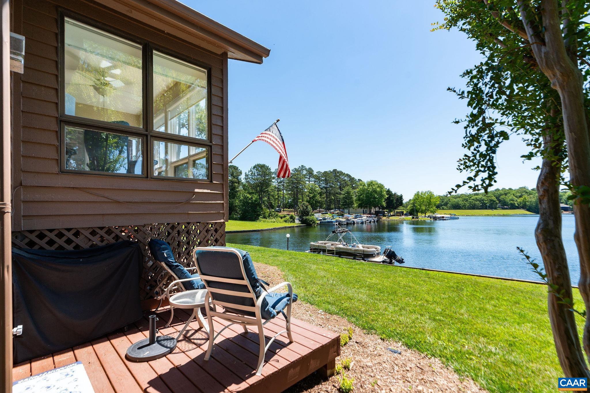 1 MARINA PT, PALMYRA, Virginia 22963, 2 Bedrooms Bedrooms, ,2 BathroomsBathrooms,Residential,1 MARINA PT,678262 MLS # 678262