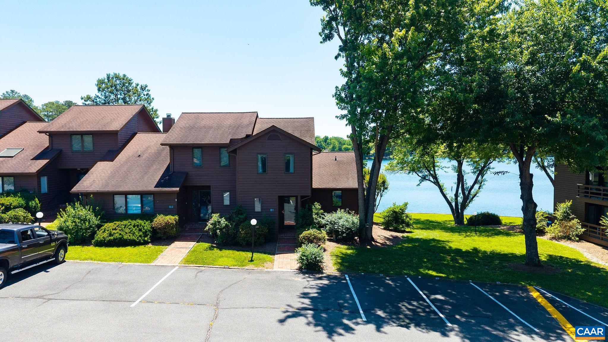 1 MARINA PT, PALMYRA, Virginia 22963, 2 Bedrooms Bedrooms, ,2 BathroomsBathrooms,Residential,1 MARINA PT,678262 MLS # 678262