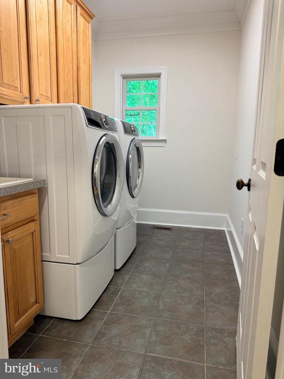 11612 LONGSTREET DR, SPOTSYLVANIA, Virginia 22551, 4 Bedrooms Bedrooms, ,5 BathroomsBathrooms,Residential,FAWN LAKE COMMUNITY ASSOC,11612 LONGSTREET DR,VASP2040202 MLS # VASP2040202 11612 LONGSTREET DR, SPOTSYLVANIA, Virginia 22551, 4 Bedrooms Bedrooms, ,5 BathroomsBathrooms,Residential,FAWN LAKE COMMUNITY ASSOC,11612 LONGSTREET DR,VASP2040202 MLS # VASP2040202