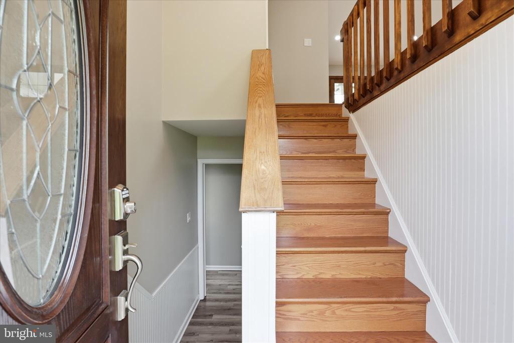 7264 TWILIGHT CT, WARRENTON, Virginia 20187, 4 Bedrooms Bedrooms, ,3 BathroomsBathrooms,Residential,7264 TWILIGHT CT,VAFQ2022296 MLS # VAFQ2022296
