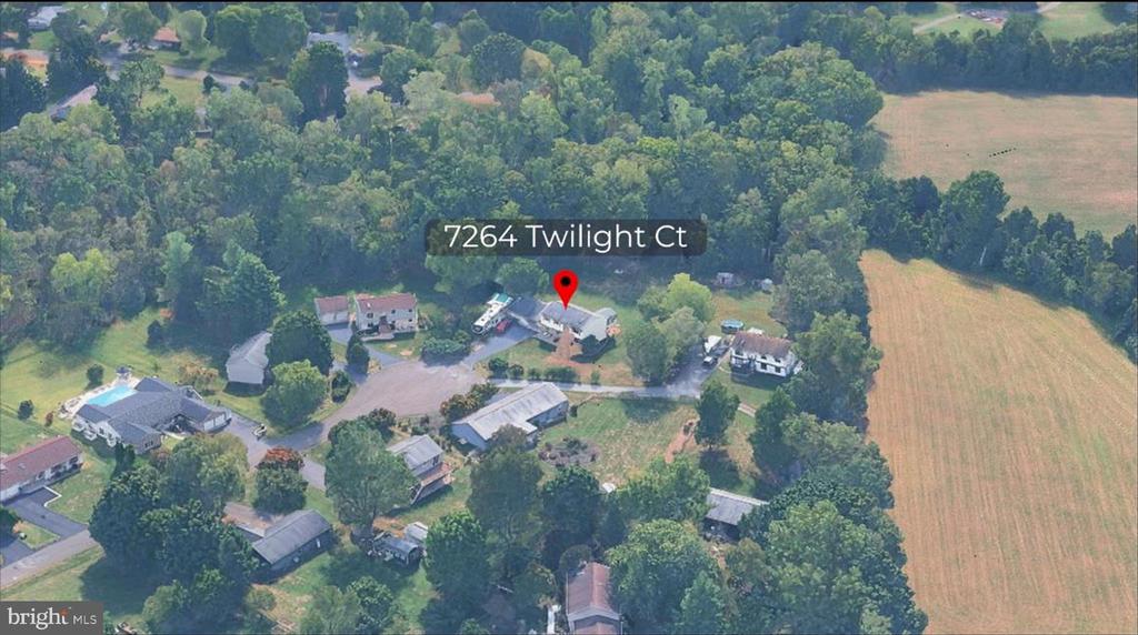 7264 TWILIGHT CT, WARRENTON, Virginia 20187, 4 Bedrooms Bedrooms, ,3 BathroomsBathrooms,Residential,7264 TWILIGHT CT,VAFQ2022296 MLS # VAFQ2022296