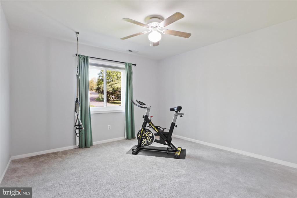 7264 TWILIGHT CT, WARRENTON, Virginia 20187, 4 Bedrooms Bedrooms, ,3 BathroomsBathrooms,Residential,7264 TWILIGHT CT,VAFQ2022296 MLS # VAFQ2022296