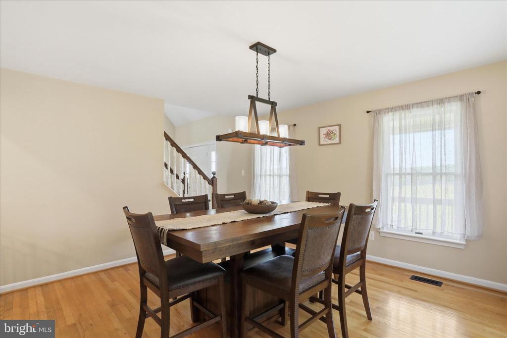 59 HARRY SETTLE RD, CASTLETON, Virginia 22716, 4 Bedrooms Bedrooms, ,2 BathroomsBathrooms,Residential,59 HARRY SETTLE RD,VARP2002682 MLS # VARP2002682 59 HARRY SETTLE RD, CASTLETON, Virginia 22716, 4 Bedrooms Bedrooms, ,2 BathroomsBathrooms,Residential,59 HARRY SETTLE RD,VARP2002682 MLS # VARP2002682