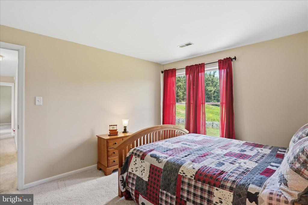 59 HARRY SETTLE RD, CASTLETON, Virginia 22716, 4 Bedrooms Bedrooms, ,2 BathroomsBathrooms,Residential,59 HARRY SETTLE RD,VARP2002682 MLS # VARP2002682 59 HARRY SETTLE RD, CASTLETON, Virginia 22716, 4 Bedrooms Bedrooms, ,2 BathroomsBathrooms,Residential,59 HARRY SETTLE RD,VARP2002682 MLS # VARP2002682
