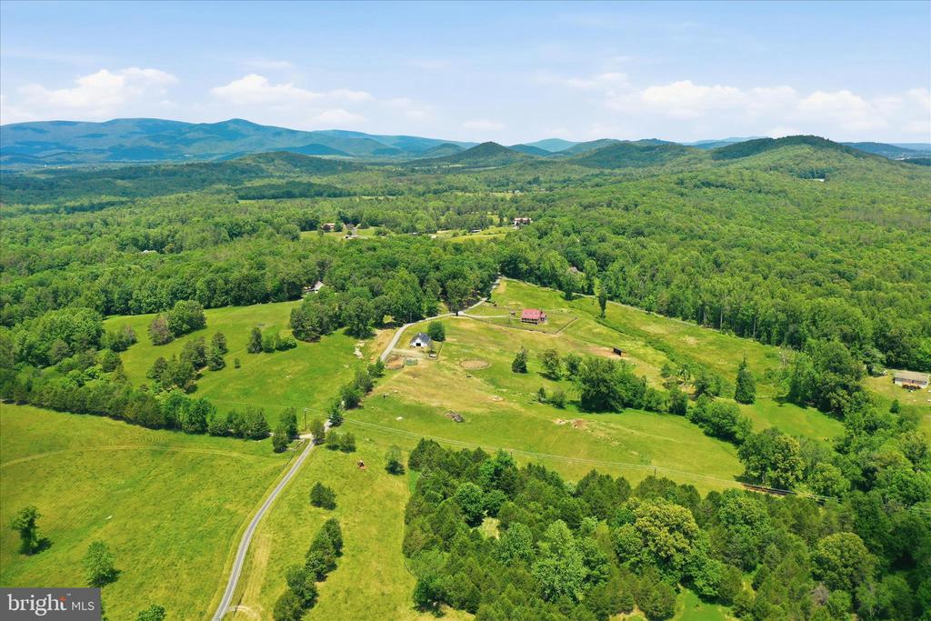 59 HARRY SETTLE RD, CASTLETON, Virginia 22716, 4 Bedrooms Bedrooms, ,2 BathroomsBathrooms,Residential,59 HARRY SETTLE RD,VARP2002682 MLS # VARP2002682 59 HARRY SETTLE RD, CASTLETON, Virginia 22716, 4 Bedrooms Bedrooms, ,2 BathroomsBathrooms,Residential,59 HARRY SETTLE RD,VARP2002682 MLS # VARP2002682