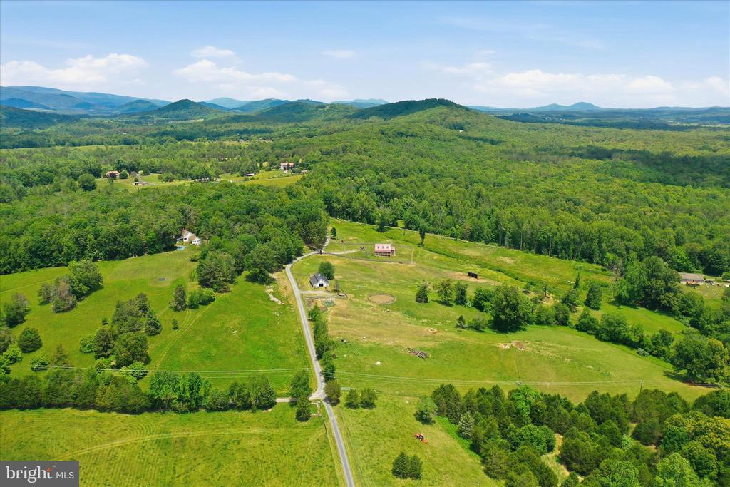 59 HARRY SETTLE RD, CASTLETON, Virginia 22716, 4 Bedrooms Bedrooms, ,2 BathroomsBathrooms,Residential,59 HARRY SETTLE RD,VARP2002682 MLS # VARP2002682 59 HARRY SETTLE RD, CASTLETON, Virginia 22716, 4 Bedrooms Bedrooms, ,2 BathroomsBathrooms,Residential,59 HARRY SETTLE RD,VARP2002682 MLS # VARP2002682