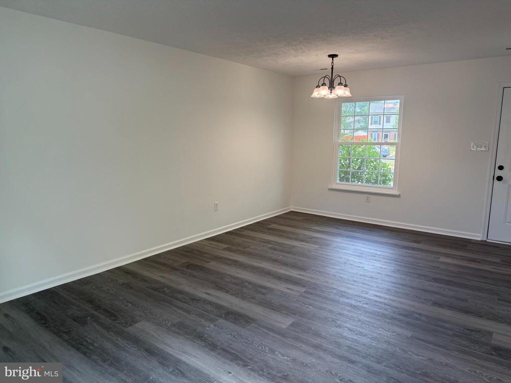 11159 THORNBERRY CT, FREDERICKSBURG, Virginia 22407, 2 Bedrooms Bedrooms, ,1 BathroomBathrooms,Residential,VILLAGESS OF SAL,11159 THORNBERRY CT,VASP2042716 MLS # VASP2042716