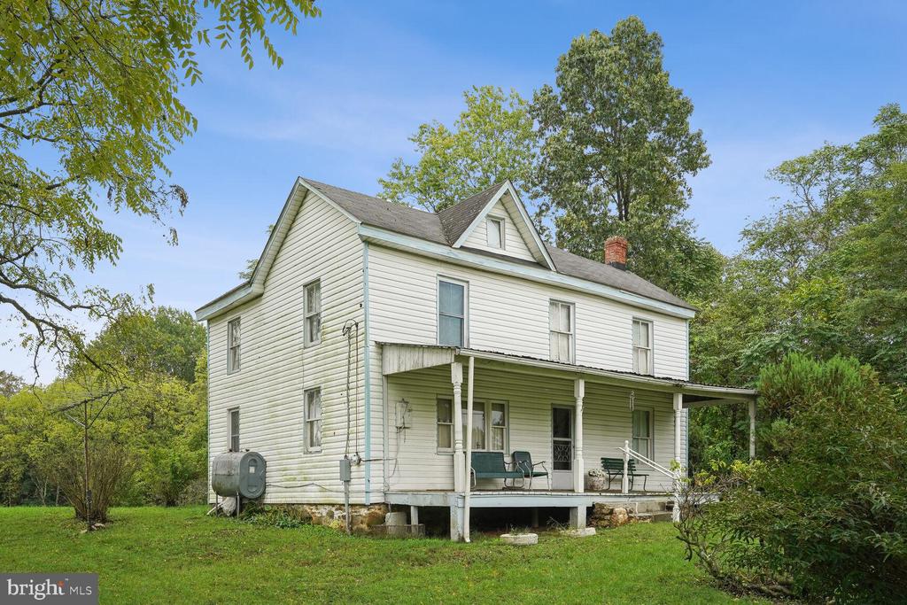 5095 LEEDS MANOR RD, HUME, Virginia 22639, 2 Bedrooms Bedrooms, ,1 BathroomBathrooms,Residential,5095 LEEDS MANOR RD,VAFQ2022432 MLS # VAFQ2022432 5095 LEEDS MANOR RD, HUME, Virginia 22639, 2 Bedrooms Bedrooms, ,1 BathroomBathrooms,Residential,5095 LEEDS MANOR RD,VAFQ2022432 MLS # VAFQ2022432