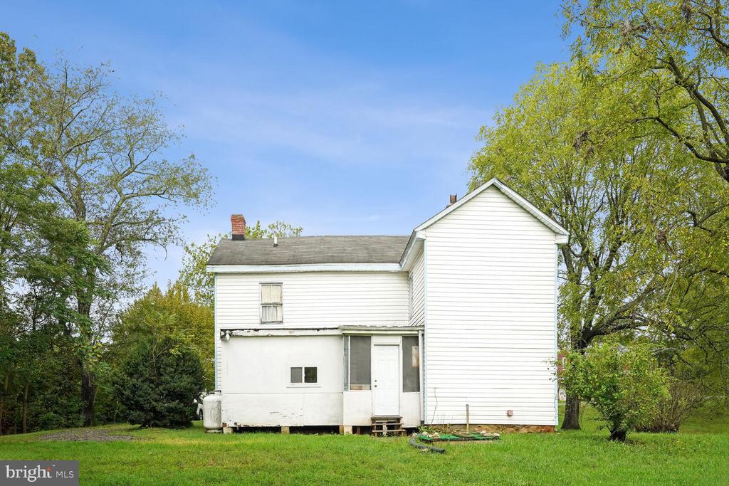 5095 LEEDS MANOR RD, HUME, Virginia 22639, 2 Bedrooms Bedrooms, ,1 BathroomBathrooms,Residential,5095 LEEDS MANOR RD,VAFQ2022432 MLS # VAFQ2022432 5095 LEEDS MANOR RD, HUME, Virginia 22639, 2 Bedrooms Bedrooms, ,1 BathroomBathrooms,Residential,5095 LEEDS MANOR RD,VAFQ2022432 MLS # VAFQ2022432