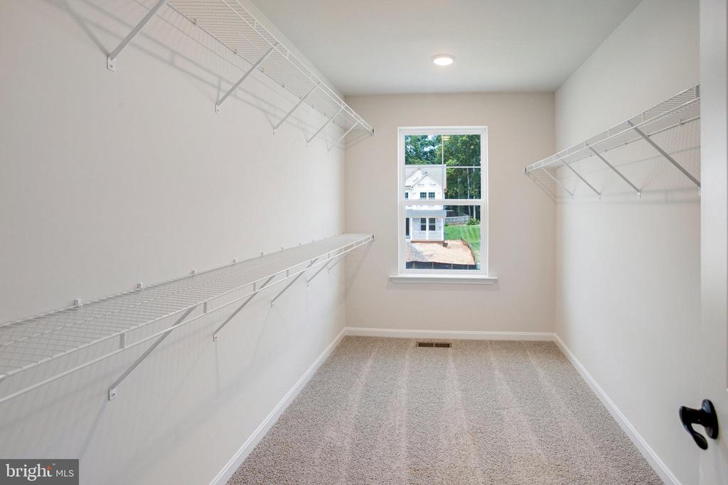 35606 PINE NEEDLE LN, LOCUST GROVE, Virginia 22508, 4 Bedrooms Bedrooms, ,2 BathroomsBathrooms,Residential,35606 PINE NEEDLE LN,VAOR2014428 MLS # VAOR2014428