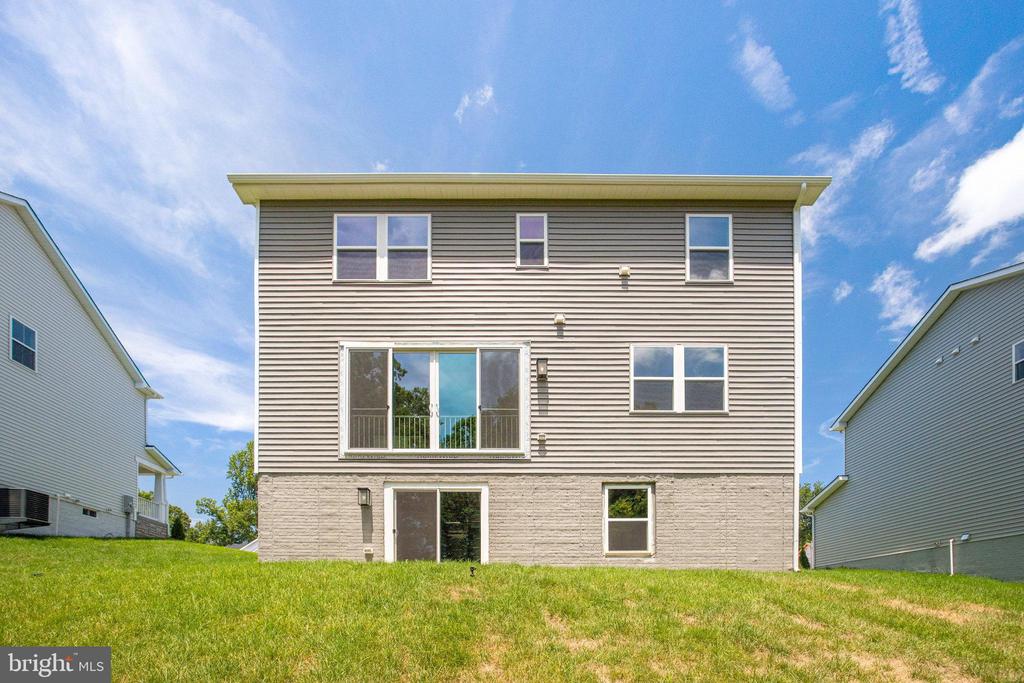 35606 PINE NEEDLE LN, LOCUST GROVE, Virginia 22508, 4 Bedrooms Bedrooms, ,2 BathroomsBathrooms,Residential,35606 PINE NEEDLE LN,VAOR2014428 MLS # VAOR2014428
