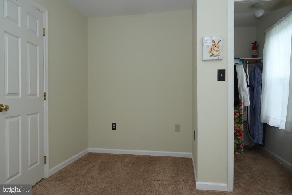 13240 WINDMILL WAY, CULPEPER, Virginia 22701, 7 Bedrooms Bedrooms, ,3 BathroomsBathrooms,Residential,13240 WINDMILL WAY,VACU2014018 MLS # VACU2014018