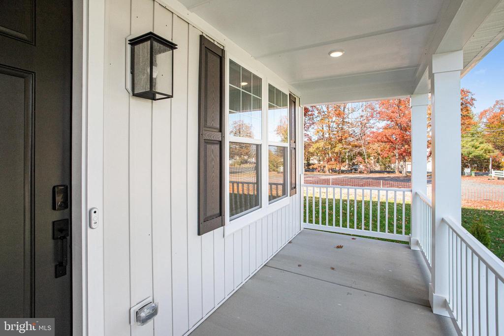 2804 WHITE TAIL DR, LOCUST GROVE, Virginia 22508, 4 Bedrooms Bedrooms, ,3 BathroomsBathrooms,Residential,2804 WHITE TAIL DR,VAOR2014430 MLS # VAOR2014430