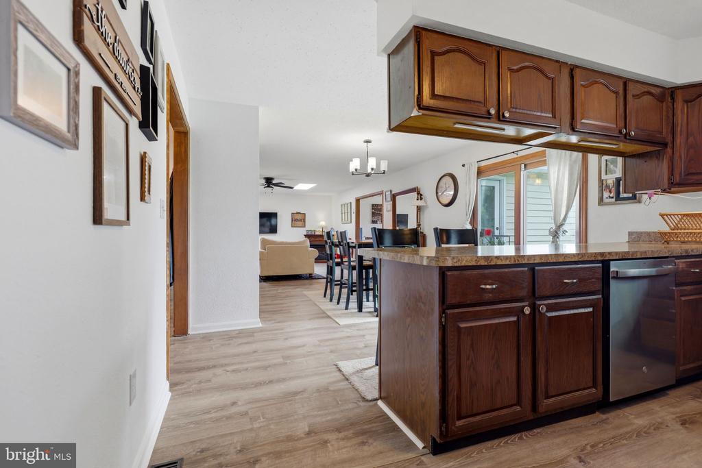 7313 COVINGTONS CORNER RD, BEALETON, Virginia 22712, 3 Bedrooms Bedrooms, ,2 BathroomsBathrooms,Residential,7313 COVINGTONS CORNER RD,VAFQ2022478 MLS # VAFQ2022478 7313 COVINGTONS CORNER RD, BEALETON, Virginia 22712, 3 Bedrooms Bedrooms, ,2 BathroomsBathrooms,Residential,7313 COVINGTONS CORNER RD,VAFQ2022478 MLS # VAFQ2022478
