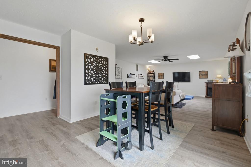 7313 COVINGTONS CORNER RD, BEALETON, Virginia 22712, 3 Bedrooms Bedrooms, ,2 BathroomsBathrooms,Residential,7313 COVINGTONS CORNER RD,VAFQ2022478 MLS # VAFQ2022478 7313 COVINGTONS CORNER RD, BEALETON, Virginia 22712, 3 Bedrooms Bedrooms, ,2 BathroomsBathrooms,Residential,7313 COVINGTONS CORNER RD,VAFQ2022478 MLS # VAFQ2022478