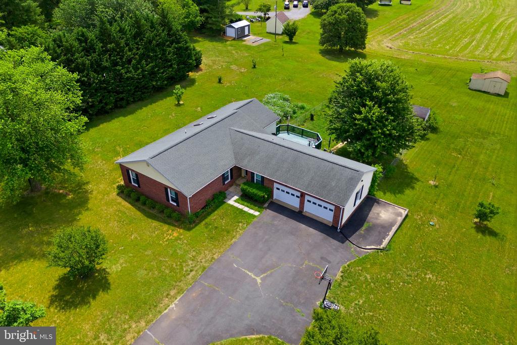 7313 COVINGTONS CORNER RD, BEALETON, Virginia 22712, 3 Bedrooms Bedrooms, ,2 BathroomsBathrooms,Residential,7313 COVINGTONS CORNER RD,VAFQ2022478 MLS # VAFQ2022478 7313 COVINGTONS CORNER RD, BEALETON, Virginia 22712, 3 Bedrooms Bedrooms, ,2 BathroomsBathrooms,Residential,7313 COVINGTONS CORNER RD,VAFQ2022478 MLS # VAFQ2022478