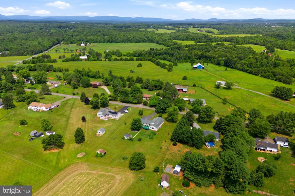 7313 COVINGTONS CORNER RD, BEALETON, Virginia 22712, 3 Bedrooms Bedrooms, ,2 BathroomsBathrooms,Residential,7313 COVINGTONS CORNER RD,VAFQ2022478 MLS # VAFQ2022478 7313 COVINGTONS CORNER RD, BEALETON, Virginia 22712, 3 Bedrooms Bedrooms, ,2 BathroomsBathrooms,Residential,7313 COVINGTONS CORNER RD,VAFQ2022478 MLS # VAFQ2022478