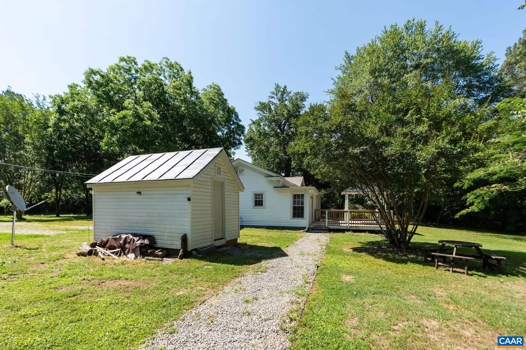 14043 JEFFERSON HWY, BUMPASS, Virginia 23024, 3 Bedrooms Bedrooms, ,2 BathroomsBathrooms,Residential,14043 JEFFERSON HWY,678195 MLS # 678195 14043 JEFFERSON HWY, BUMPASS, Virginia 23024, 3 Bedrooms Bedrooms, ,2 BathroomsBathrooms,Residential,14043 JEFFERSON HWY,678195 MLS # 678195