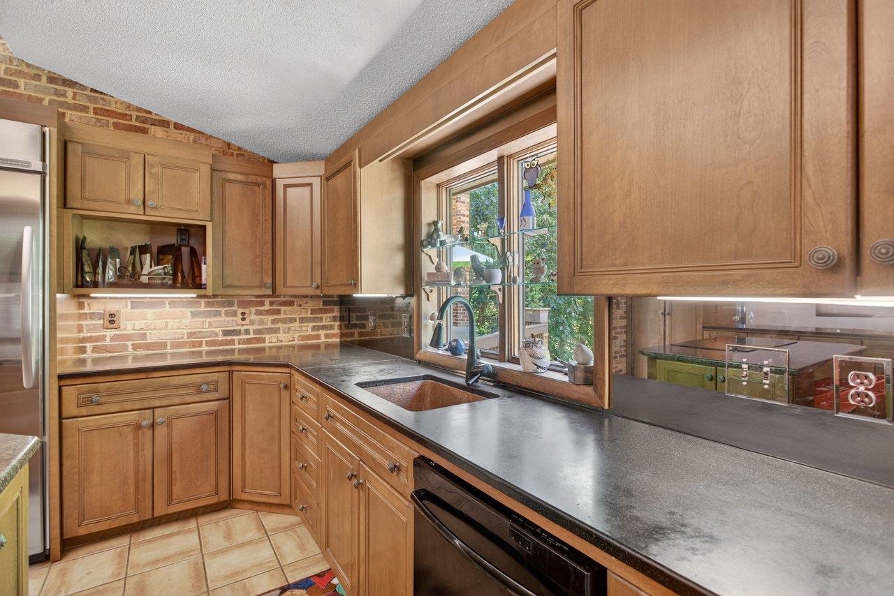 342 PAR LN, HARRISONBURG, Virginia 22802, 4 Bedrooms Bedrooms, ,3 BathroomsBathrooms,Residential,342 PAR LN,678275 MLS # 678275 342 PAR LN, HARRISONBURG, Virginia 22802, 4 Bedrooms Bedrooms, ,3 BathroomsBathrooms,Residential,342 PAR LN,678275 MLS # 678275