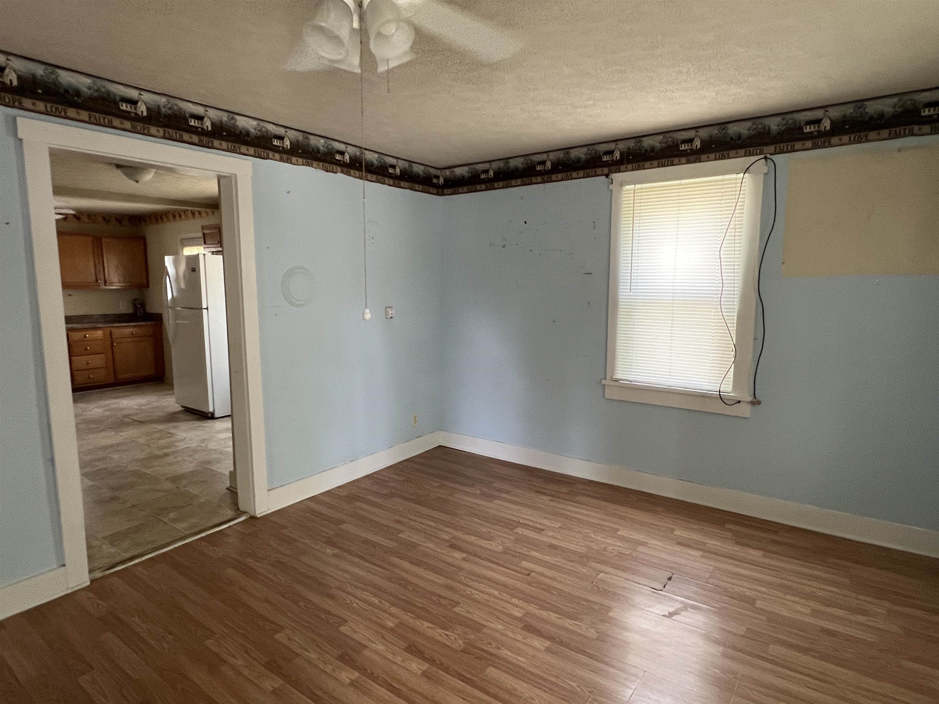 207 N WINCHESTER AVE, WAYNESBORO, Virginia 22980, 2 Bedrooms Bedrooms, ,1 BathroomBathrooms,Residential,207 N WINCHESTER AVE,678293 MLS # 678293 207 N WINCHESTER AVE, WAYNESBORO, Virginia 22980, 2 Bedrooms Bedrooms, ,1 BathroomBathrooms,Residential,207 N WINCHESTER AVE,678293 MLS # 678293