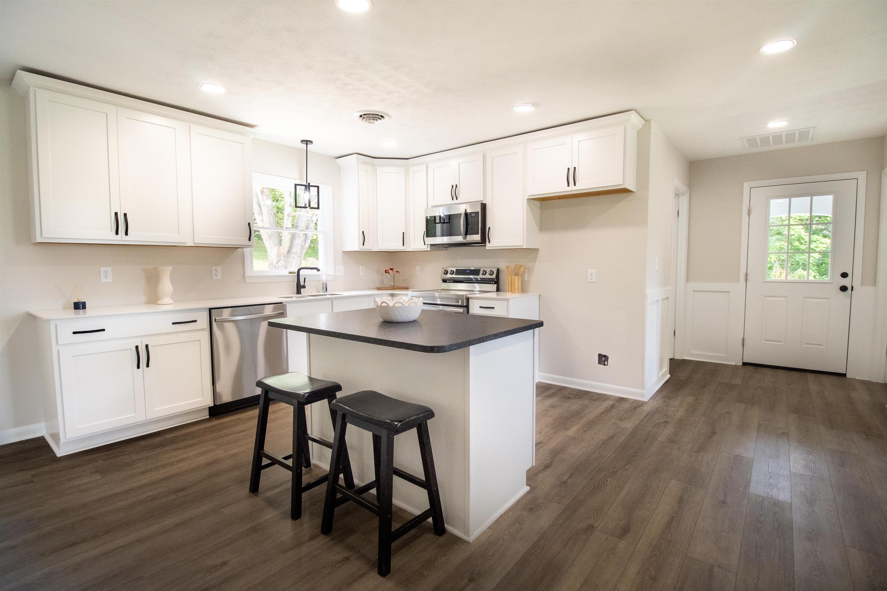 2877 SHUTTERLEE MILL RD, STAUNTON, Virginia 24401, 4 Bedrooms Bedrooms, ,2 BathroomsBathrooms,Residential,2877 SHUTTERLEE MILL RD,678295 MLS # 678295 2877 SHUTTERLEE MILL RD, STAUNTON, Virginia 24401, 4 Bedrooms Bedrooms, ,2 BathroomsBathrooms,Residential,2877 SHUTTERLEE MILL RD,678295 MLS # 678295
