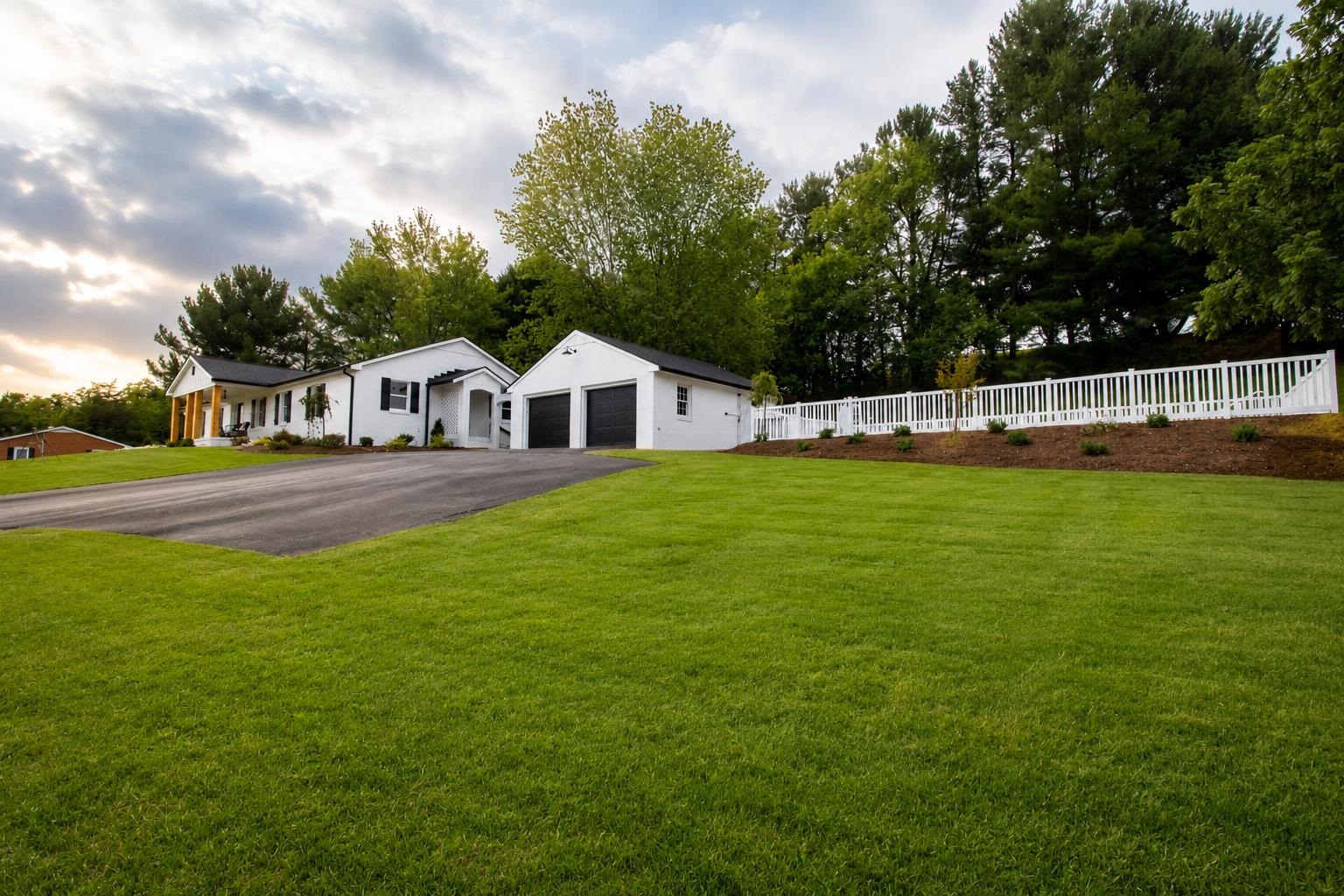 2877 SHUTTERLEE MILL RD, STAUNTON, Virginia 24401, 4 Bedrooms Bedrooms, ,2 BathroomsBathrooms,Residential,2877 SHUTTERLEE MILL RD,678295 MLS # 678295 2877 SHUTTERLEE MILL RD, STAUNTON, Virginia 24401, 4 Bedrooms Bedrooms, ,2 BathroomsBathrooms,Residential,2877 SHUTTERLEE MILL RD,678295 MLS # 678295