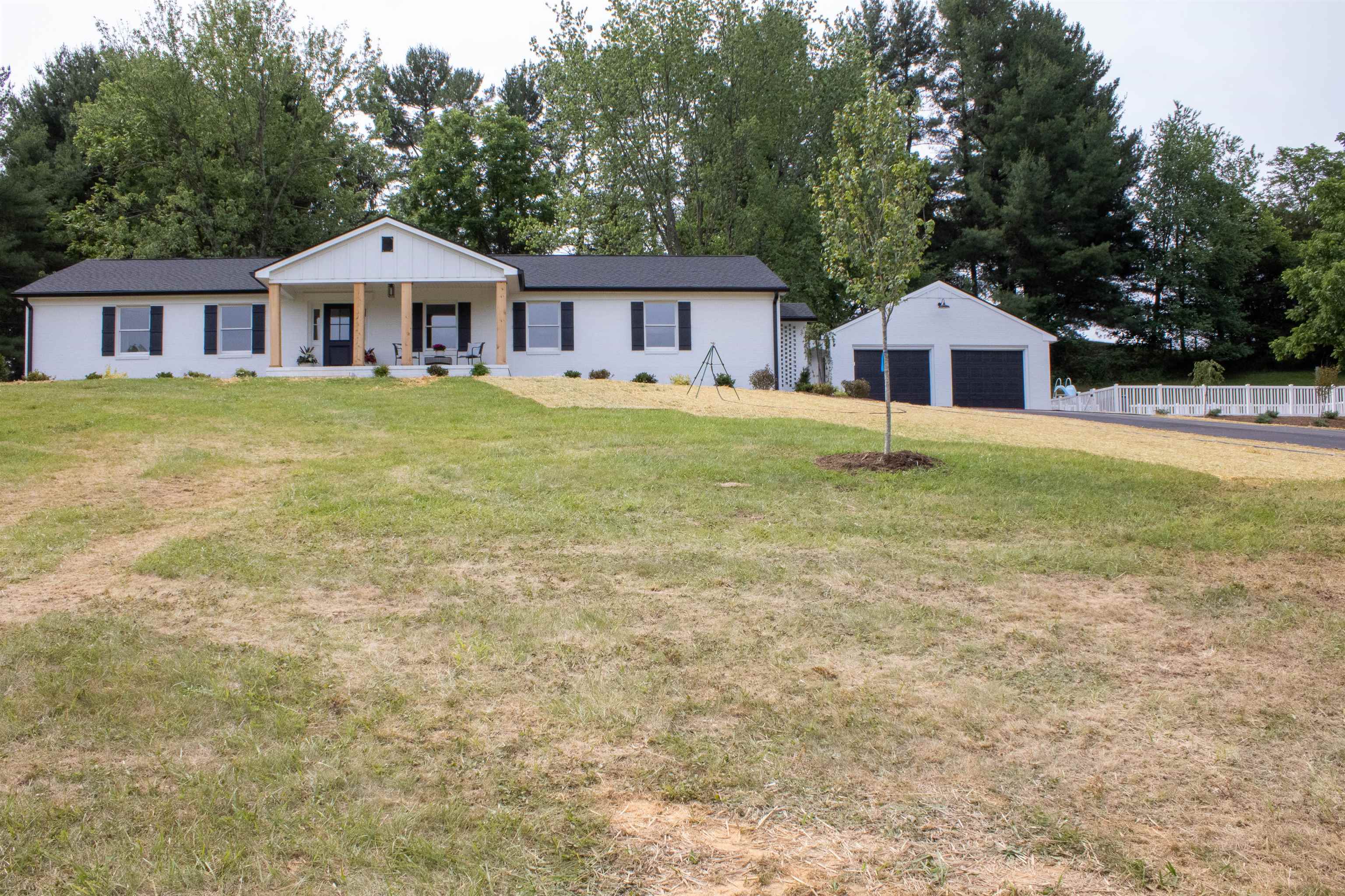 2877 SHUTTERLEE MILL RD, STAUNTON, Virginia 24401, 4 Bedrooms Bedrooms, ,2 BathroomsBathrooms,Residential,2877 SHUTTERLEE MILL RD,678295 MLS # 678295 2877 SHUTTERLEE MILL RD, STAUNTON, Virginia 24401, 4 Bedrooms Bedrooms, ,2 BathroomsBathrooms,Residential,2877 SHUTTERLEE MILL RD,678295 MLS # 678295