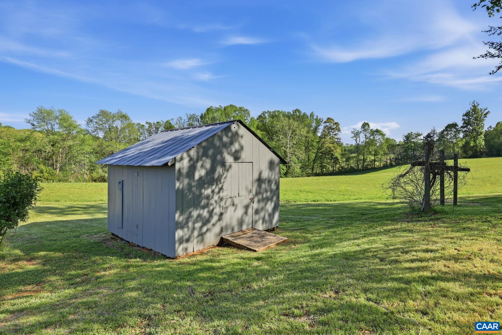 334 PUMP RD, NEW CANTON, Virginia 23123, 3 Bedrooms Bedrooms, ,3 BathroomsBathrooms,Residential,334 Pump Road,334 PUMP RD,678299 MLS # 678299