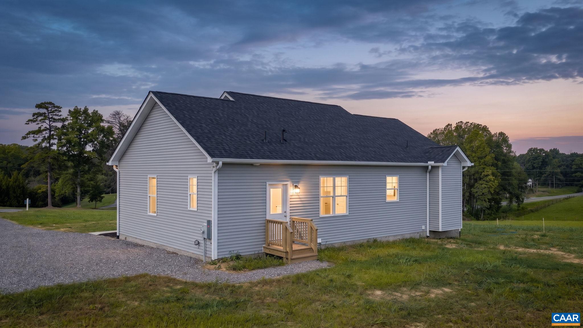 2664 S CONSTITUTION RTE, DILLWYN, Virginia 23936, 3 Bedrooms Bedrooms, ,2 BathroomsBathrooms,Residential,2664 South Constitution Rt, Dillwyn, VA 23936, Buc,2664 S CONSTITUTION RTE,678301 MLS # 678301 2664 S CONSTITUTION RTE, DILLWYN, Virginia 23936, 3 Bedrooms Bedrooms, ,2 BathroomsBathrooms,Residential,2664 South Constitution Rt, Dillwyn, VA 23936, Buc,2664 S CONSTITUTION RTE,678301 MLS # 678301