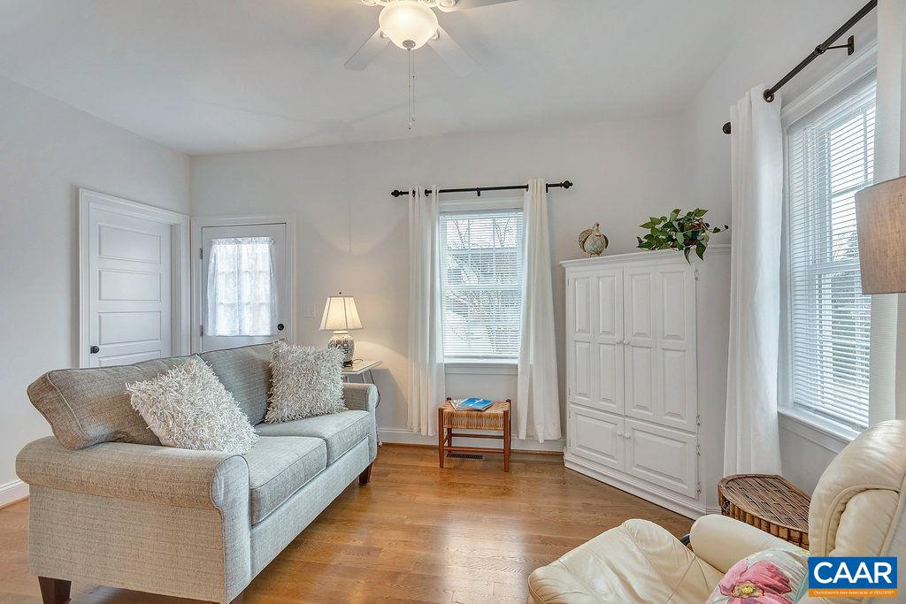 207 DOUGLAS AVE, CHARLOTTESVILLE, Virginia 22902, ,Residential,207 DOUGLAS AVE,675084 MLS # 675084 207 DOUGLAS AVE, CHARLOTTESVILLE, Virginia 22902, ,Residential,207 DOUGLAS AVE,675084 MLS # 675084
