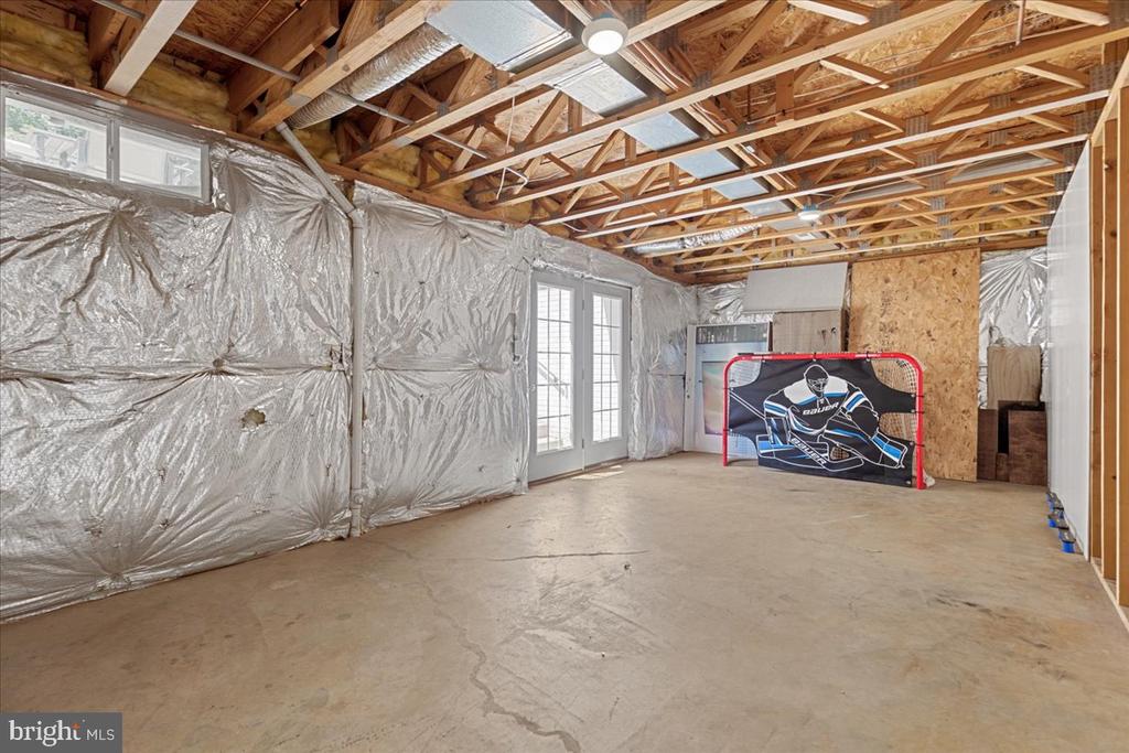 7490 ADMIRAL NELSON DR, WARRENTON, Virginia 20186, 5 Bedrooms Bedrooms, ,2 BathroomsBathrooms,Residential,7490 ADMIRAL NELSON DR,VAFQ2022198 MLS # VAFQ2022198