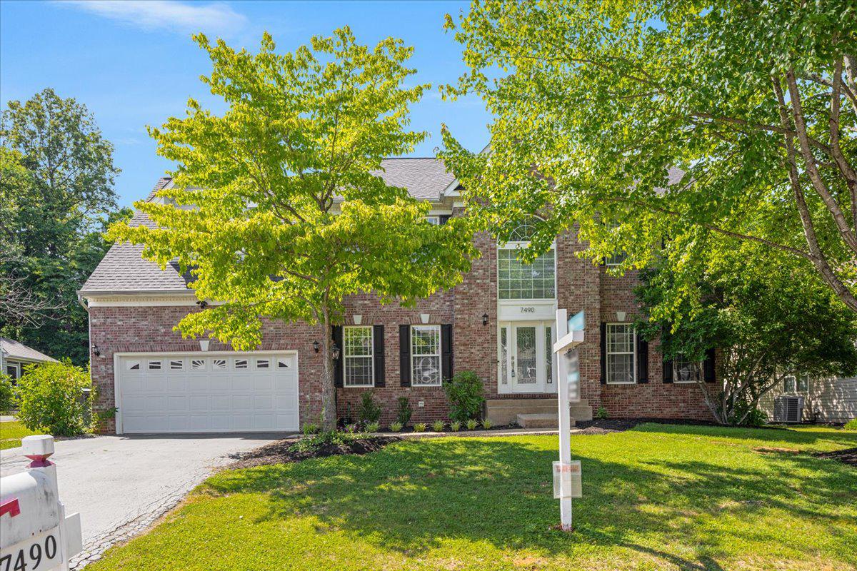 7490 ADMIRAL NELSON DR, WARRENTON, Virginia 20186, 5 Bedrooms Bedrooms, ,2 BathroomsBathrooms,Residential,7490 ADMIRAL NELSON DR,VAFQ2022198 MLS # VAFQ2022198
