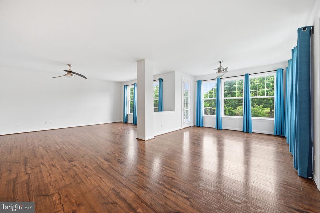 6299 MARGARET WAY, WARRENTON, Virginia 20187, 4 Bedrooms Bedrooms, ,2 BathroomsBathrooms,Residential,6299 MARGARET WAY,VAFQ2021038 MLS # VAFQ2021038