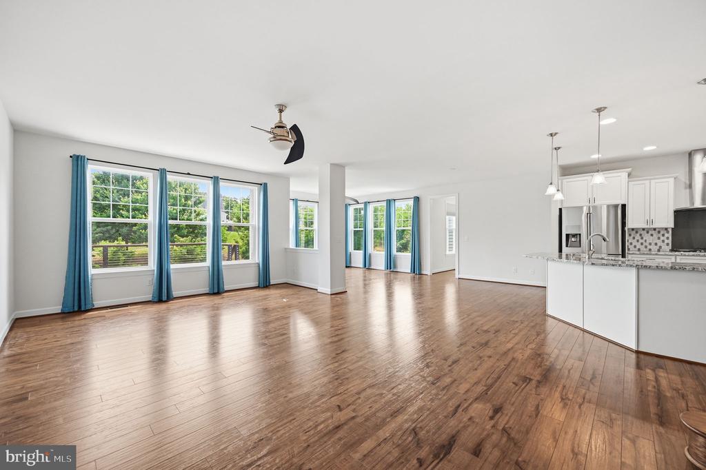 6299 MARGARET WAY, WARRENTON, Virginia 20187, 4 Bedrooms Bedrooms, ,2 BathroomsBathrooms,Residential,6299 MARGARET WAY,VAFQ2021038 MLS # VAFQ2021038